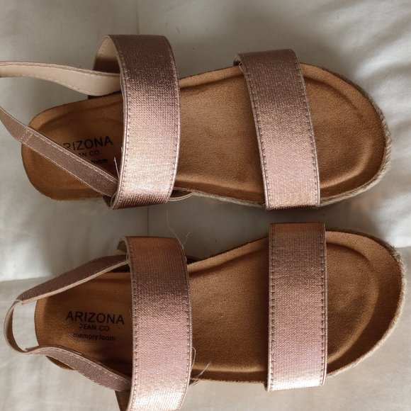 Girls Golden Arizona memory foam sandals - Picture 2 of 2